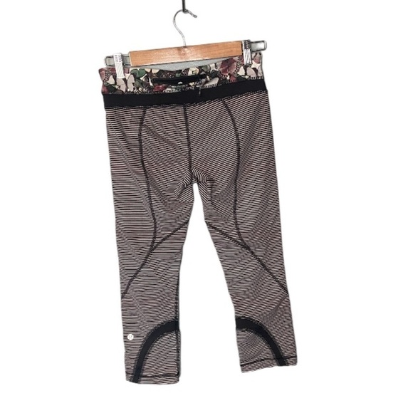 Lululemon Run: Inspire Crop II *All Full-On Luxtreme Butterfly Band - Picture 6 of 16